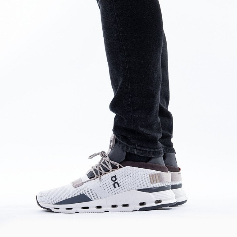 On Running Cloudnova Umber White